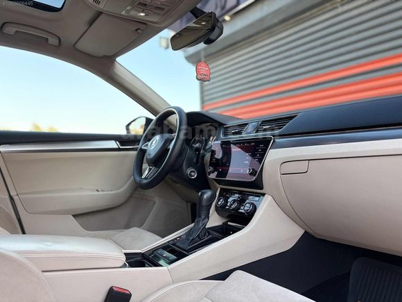 DEMİR AUTO'DAN~2017 MODEL FULL+FULL ~CAM TAVANLI~iÇİ BEJ SUPERB