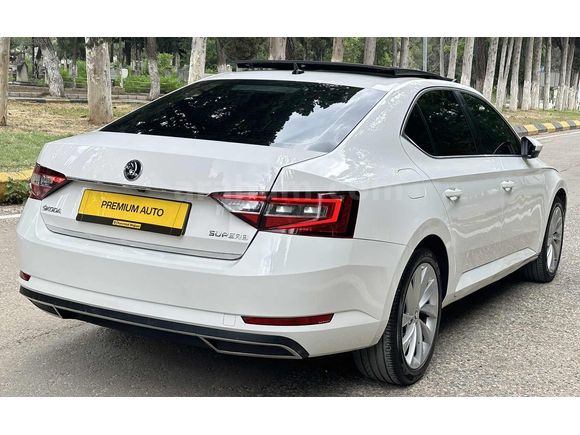PREMİUM'DAN PRESTİGE SKODA SUPERB DÜŞÜK KM 193 BİN