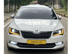 PREMİUM'DAN PRESTİGE SKODA SUPERB DÜŞÜK KM 193 BİN