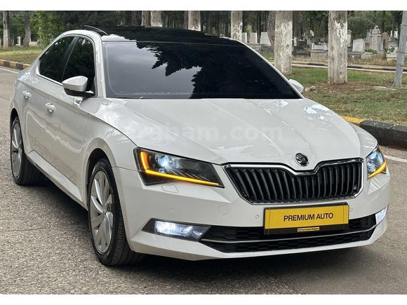 PREMİUM'DAN PRESTİGE SKODA SUPERB DÜŞÜK KM 193 BİN