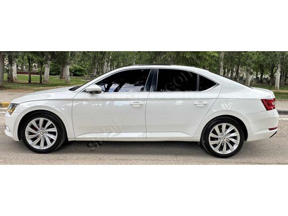 PREMİUM'DAN PRESTİGE SKODA SUPERB DÜŞÜK KM 193 BİN