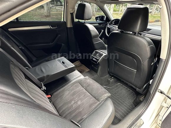 PREMİUM'DAN PRESTİGE SKODA SUPERB DÜŞÜK KM 193 BİN