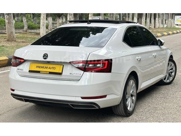 PREMİUM'DAN PRESTİGE SKODA SUPERB DÜŞÜK KM 193 BİN