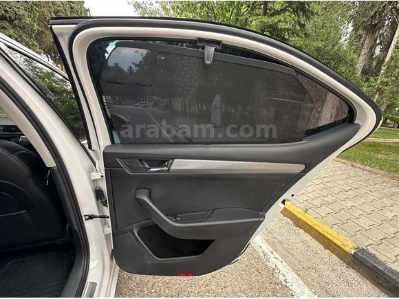 PREMİUM'DAN PRESTİGE SKODA SUPERB DÜŞÜK KM 193 BİN