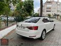ZERİ MOTORS DAN SKODA SUPERB