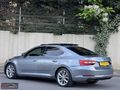 SUPERB CAM TAVAN LANSMAN RENK 169 BİN KM
