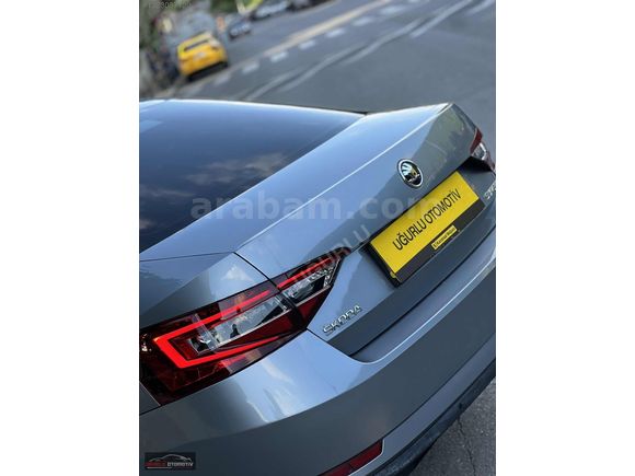 SUPERB CAM TAVAN LANSMAN RENK 169 BİN KM