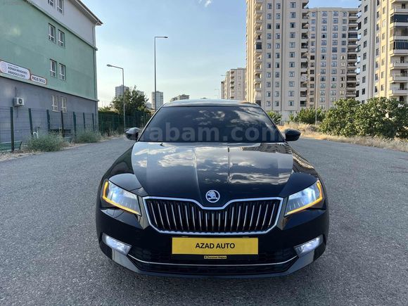 AZAD AUTO DAN HATASIZ BOYASIZ