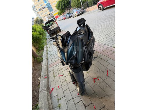 Sahibinden Yamaha X-Max 250 Tech Max 