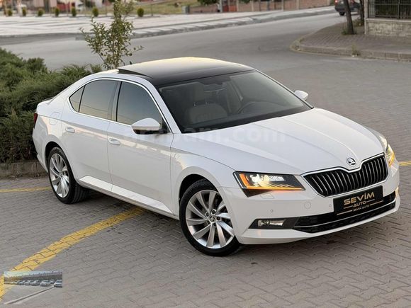 /SEVİM AUTO'DAN/2017 SKODA SÜPERB CAM TAVAN DERİ KOLTK PRESTİGE!