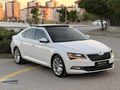 /SEVİM AUTO'DAN/2017 SKODA SÜPERB CAM TAVAN DERİ KOLTK PRESTİGE!