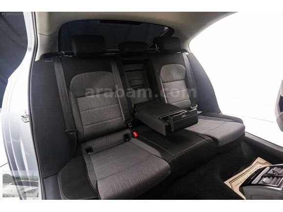 OTOBOL'DAN-MANUEL-1.6TDI-STYLE-ELEKBAGAJ-KATLANIRAYNA