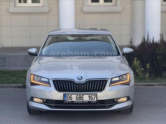 2017 SKODA SUPERB 1.6 TDI STYLE DEĞİŞENSİZ 155 BİN KİLOMETREDE
