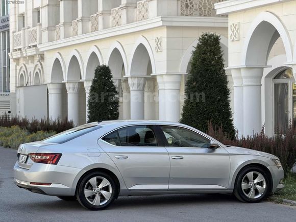 2017 SKODA SUPERB 1.6 TDI STYLE DEĞİŞENSİZ 155 BİN KİLOMETREDE