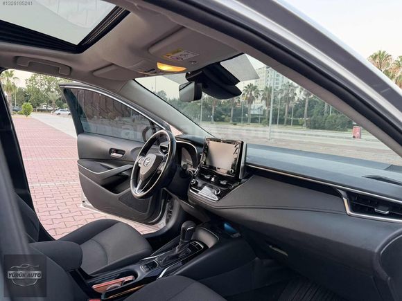 2022 COROLLA FLAME XPACK FULL+FULL BOYASIZ 4 LASTİK YENİ