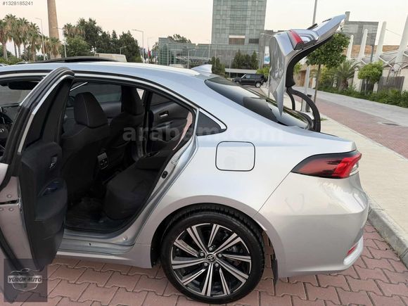 2022 COROLLA FLAME XPACK FULL+FULL BOYASIZ 4 LASTİK YENİ