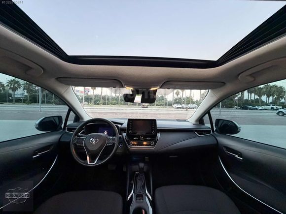 2022 COROLLA FLAME XPACK FULL+FULL BOYASIZ 4 LASTİK YENİ