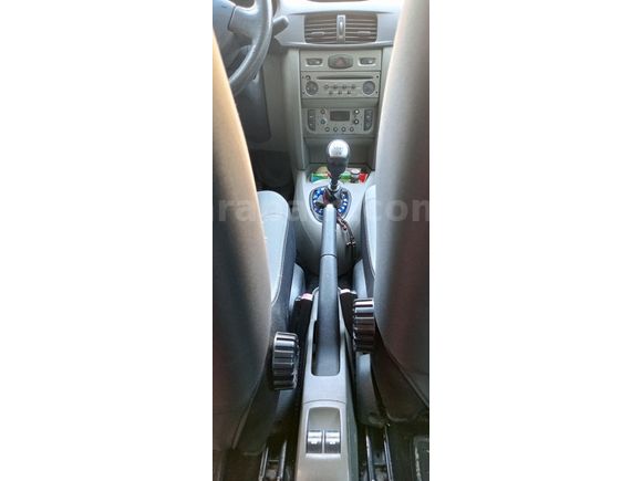 Sahibinden Renault Symbol 1.2 Expression 2009 Model  235.000 km Gri