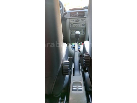 Sahibinden Renault Symbol 1.2 Expression 2009 Model  235.000 km Gri