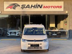 ŞAHİN MOTORS,CADDY 2.0 TDI LİFE HATASIZ BOYASIZ TRAMERSİZ