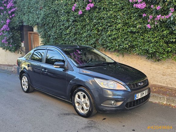 2011 FOCUS 1.6 TAM OTOMATİK 175.000 KM