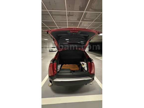 Sahibinden Peugeot 2008 1.5 BlueHDI Active 2022 Model 