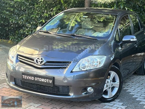 TEVHİD'den 2012 MODEL AURİS 1.4D OTOMOTİK 170.000 KM