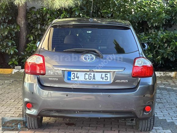 TEVHİD'den 2012 MODEL AURİS 1.4D OTOMOTİK 170.000 KM
