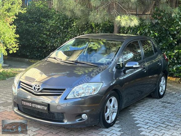 TEVHİD'den 2012 MODEL AURİS 1.4D OTOMOTİK 170.000 KM