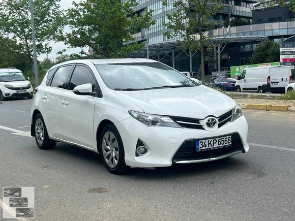 2014 MODEL TOYOTA AURİS 1.4 DİZEL OTOMATİK KM 250 BİN
