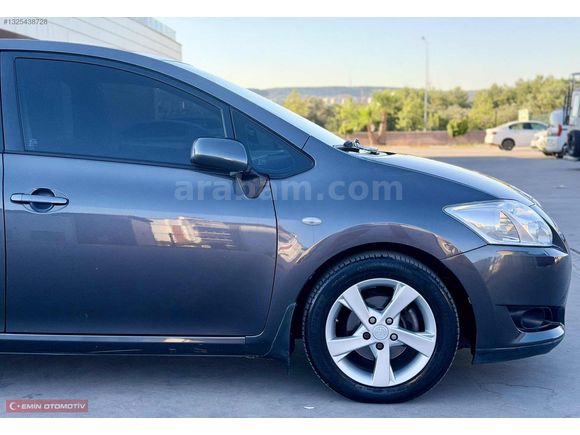 HATASIZ BOYASIZ 152 BİNDE TOYOTA AURİS 1.4 D - 4D