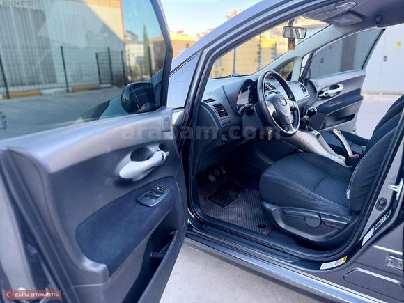 HATASIZ BOYASIZ 152 BİNDE TOYOTA AURİS 1.4 D - 4D