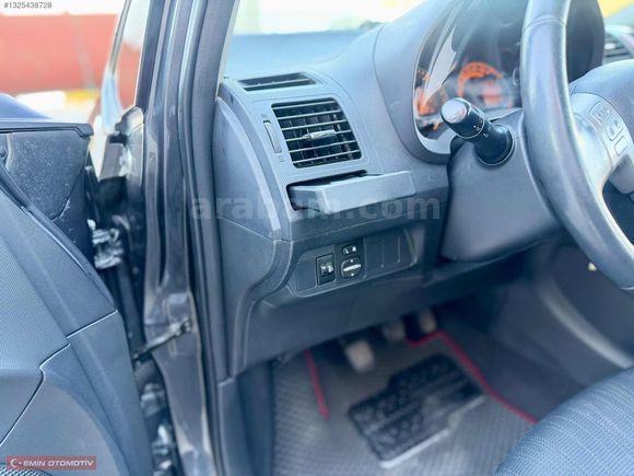 HATASIZ BOYASIZ 152 BİNDE TOYOTA AURİS 1.4 D - 4D