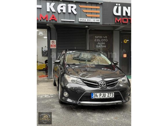 TOYOTA AURIS 1.4-D4