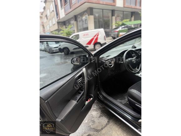 TOYOTA AURIS 1.4-D4