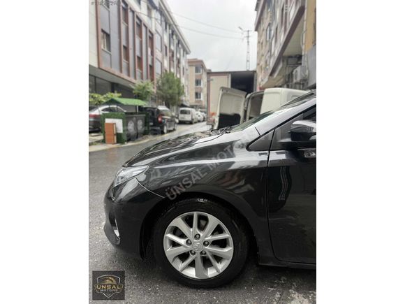 TOYOTA AURIS 1.4-D4