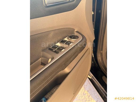 OTOMATİK DEĞİŞENSİZ 171 KM FUL BAKIMLI 3,5 PARÇA BOYALI