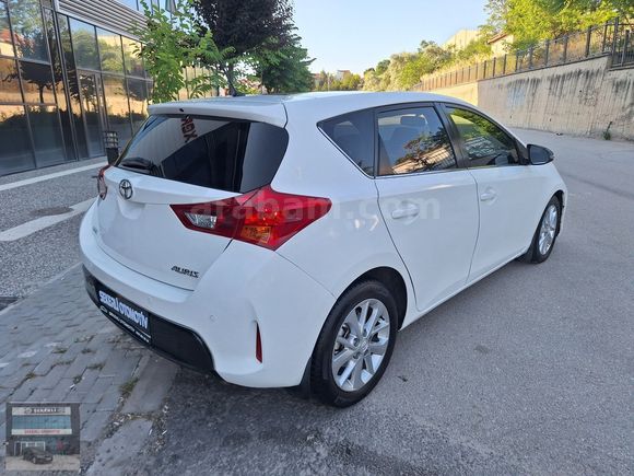 2013 AURİS 1.4 D4D DIESEL OTM CAM TAVAN PREMIUM KOLTK IST
