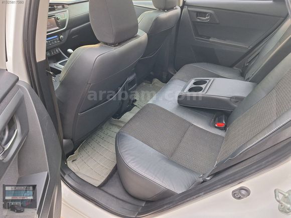 2013 AURİS 1.4 D4D DIESEL OTM CAM TAVAN PREMIUM KOLTK IST