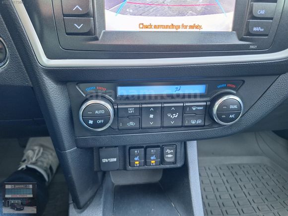 2013 AURİS 1.4 D4D DIESEL OTM CAM TAVAN PREMIUM KOLTK IST