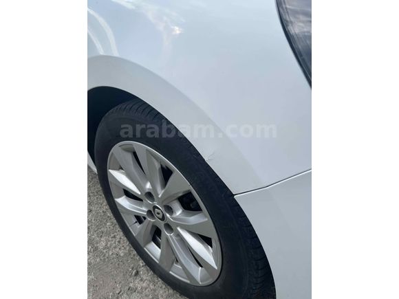     2023 Renault Clio 1.0 TCe Touch | Hatasız Ayarında | Bakımlı