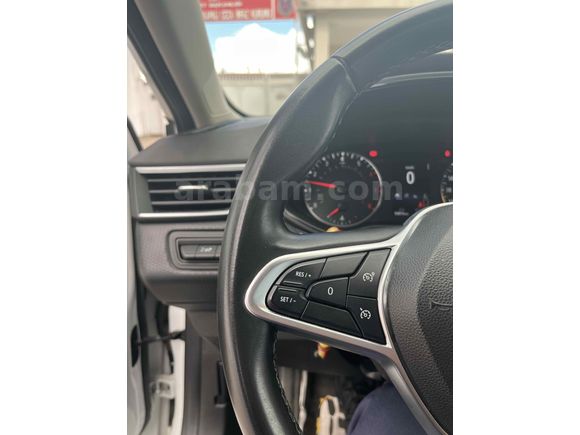     2023 Renault Clio 1.0 TCe Touch | Hatasız Ayarında | Bakımlı