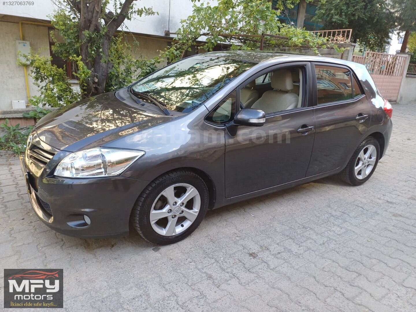 TEMİZ OTOMATİK AURIS 7