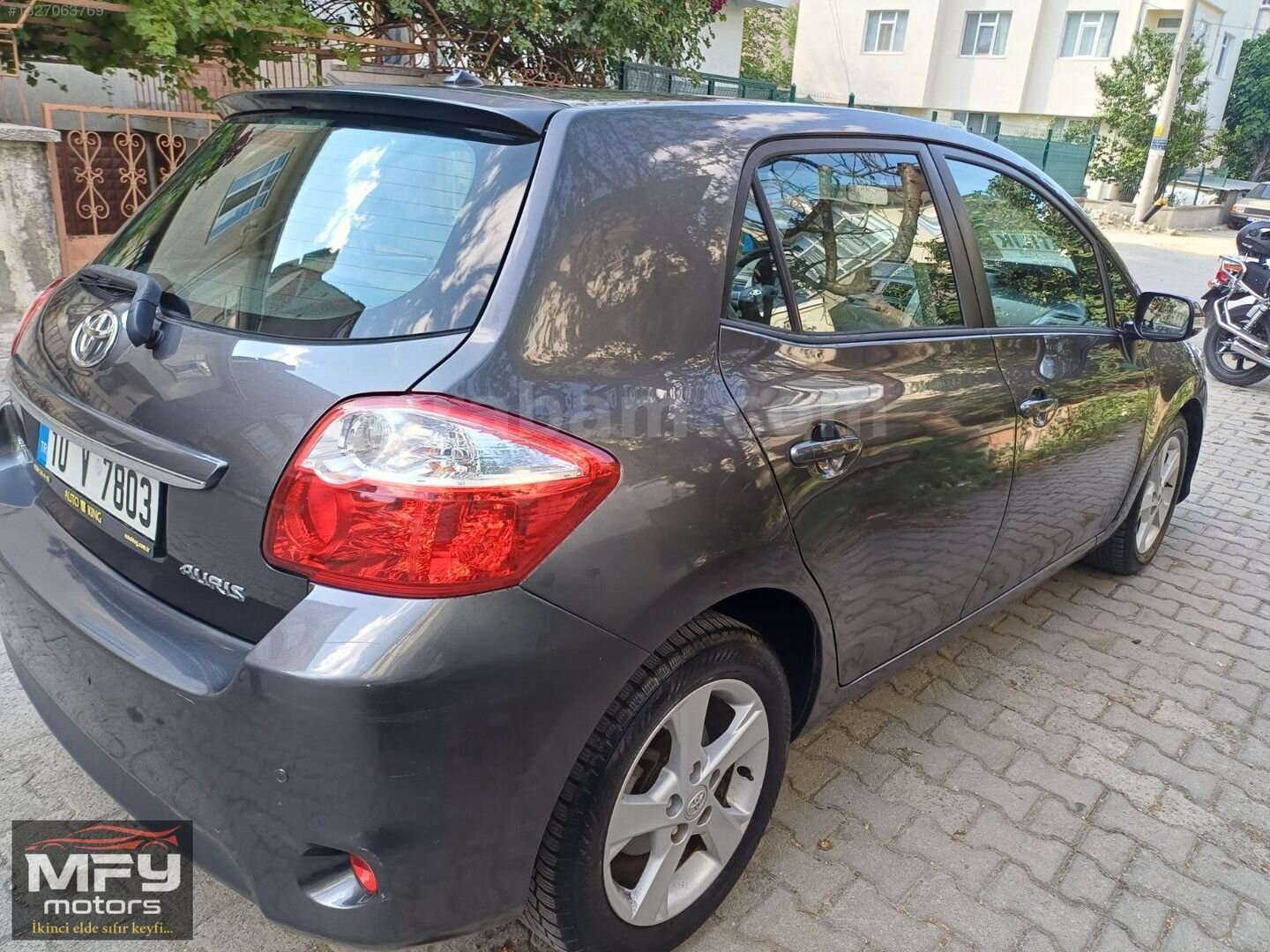 TEMİZ OTOMATİK AURIS 5