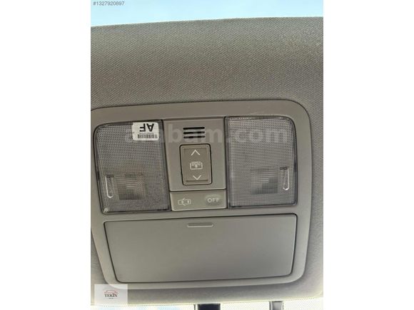 DOLUNUN DOLUSU CAM TAVANLI AURİS EMSALSİZ DÜŞÜK KM