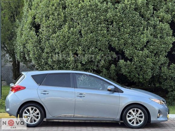 Toyota Auris 1.4 D-4D SkyPack 2013 Kredi İmkanı KK 12 Taksit