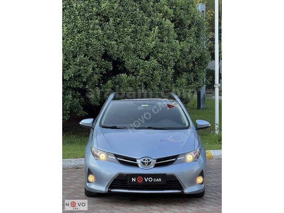 Toyota Auris 1.4 D-4D SkyPack 2013 Kredi İmkanı KK 12 Taksit