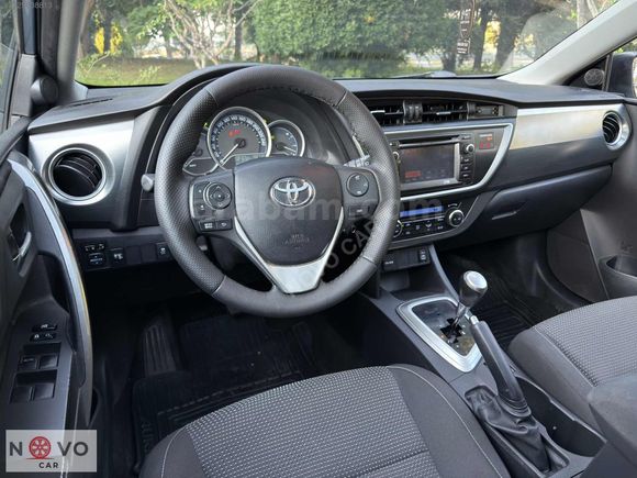 Toyota Auris 1.4 D-4D SkyPack 2013 Kredi İmkanı KK 12 Taksit