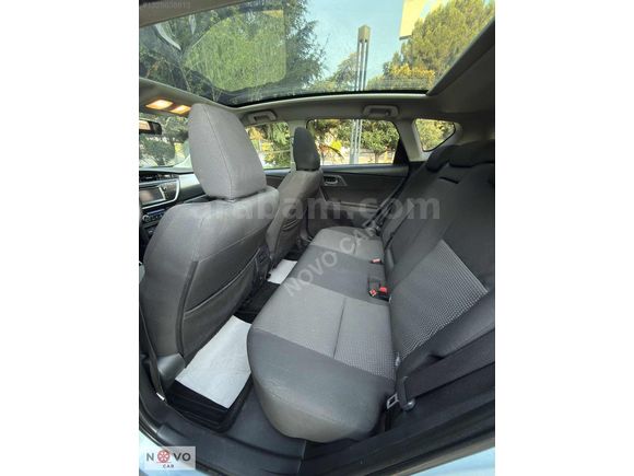 Toyota Auris 1.4 D-4D SkyPack 2013 Kredi İmkanı KK 12 Taksit