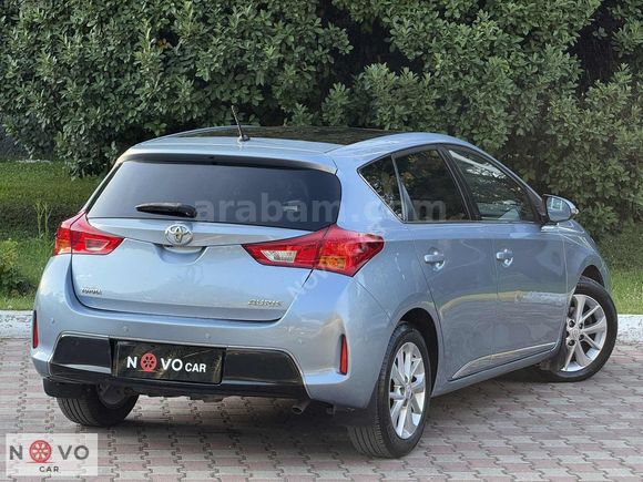 Toyota Auris 1.4 D-4D SkyPack 2013 Kredi İmkanı KK 12 Taksit